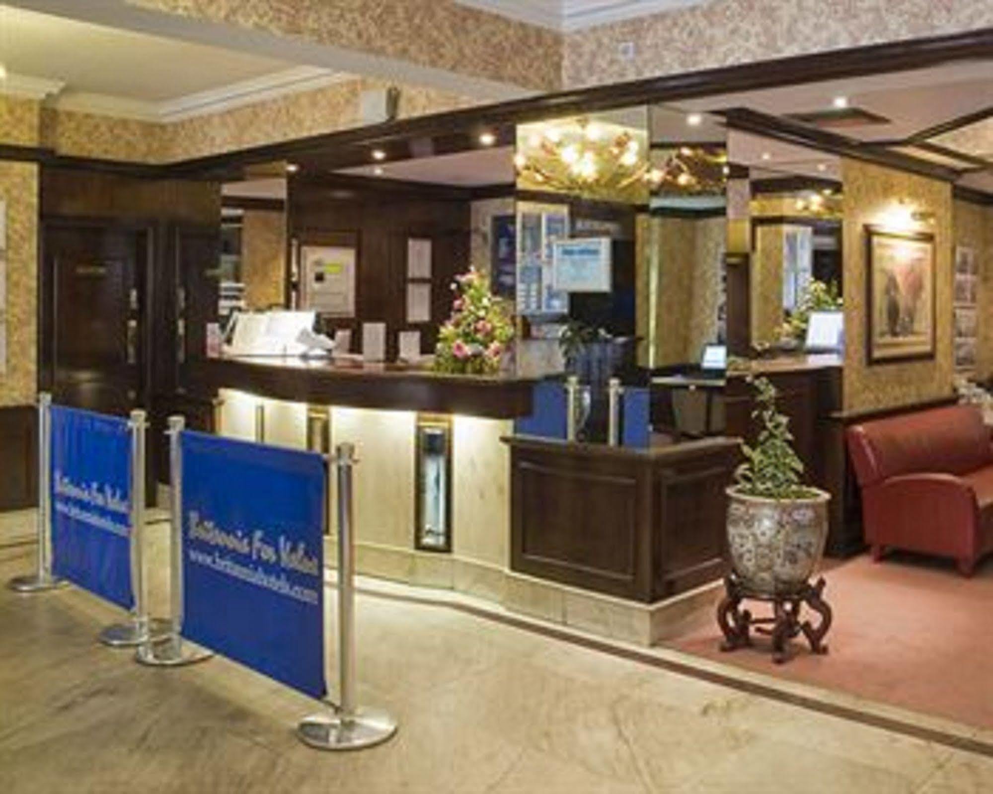 Britannia Hotel Γούλβερχαμπτον Εστιατόριο φωτογραφία